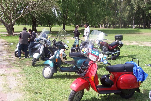 25-10-09 1° Encuentro Nacional de Scooters 007
